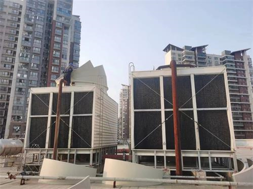 冷卻塔降溫效果不理想怎么辦(冷卻塔制冷效果差解決方法)